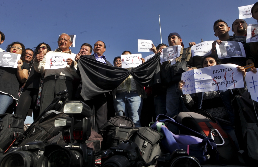 Desde el sexenio de Calderón han asesinado a 260 periodistas en México: Encinas