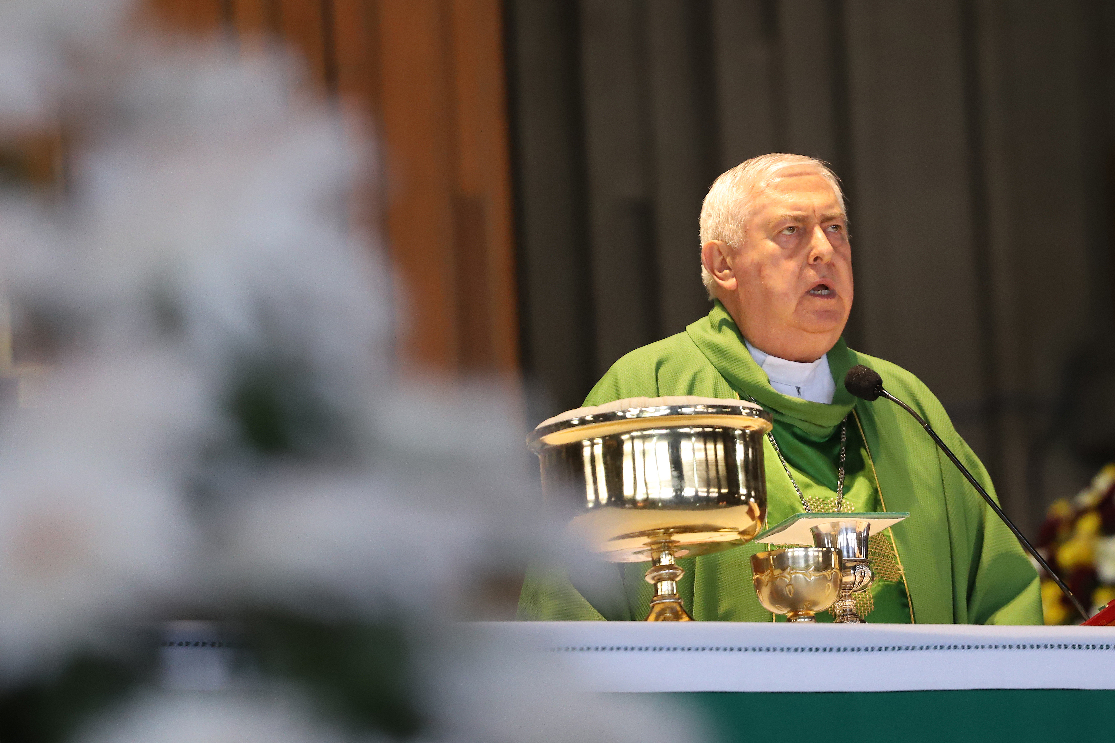 Sustituye obispo Carlos Berlie a Carlos Aguiar en misa dominical