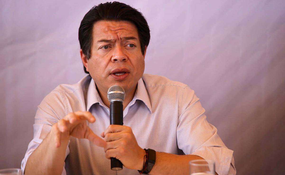 Mario Delgado asegura que Morena sí devolverá la mitad de su presupuesto al INE