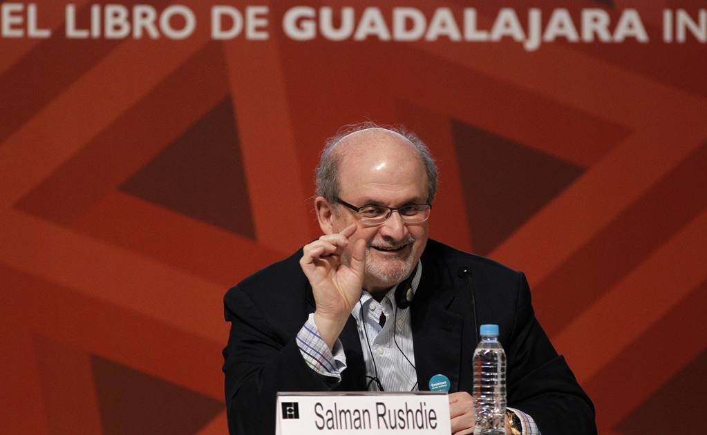 Rushdie se inspiró en Almodóvar para escribir
