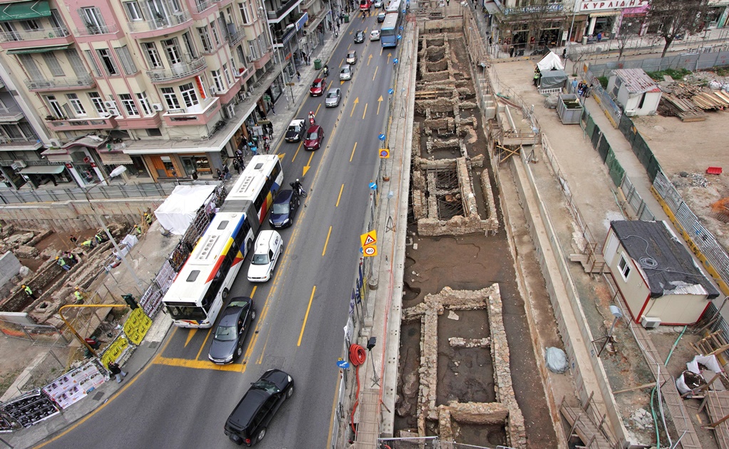 Gobierno griego quiere retirar tesoro arqueológico hallado en el metro