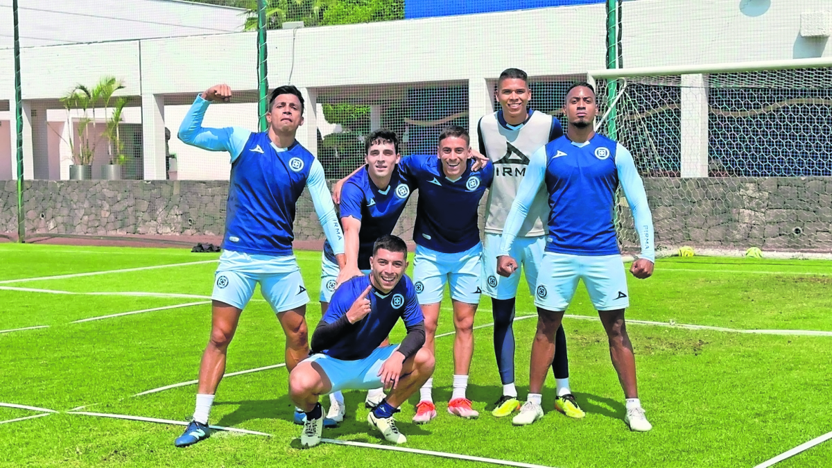 Cruz Azul, con la obligación de vencer al sotanero Puebla  