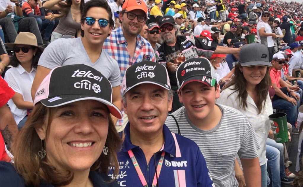 Zavala y Calderón acuden con sus hijos al GP México