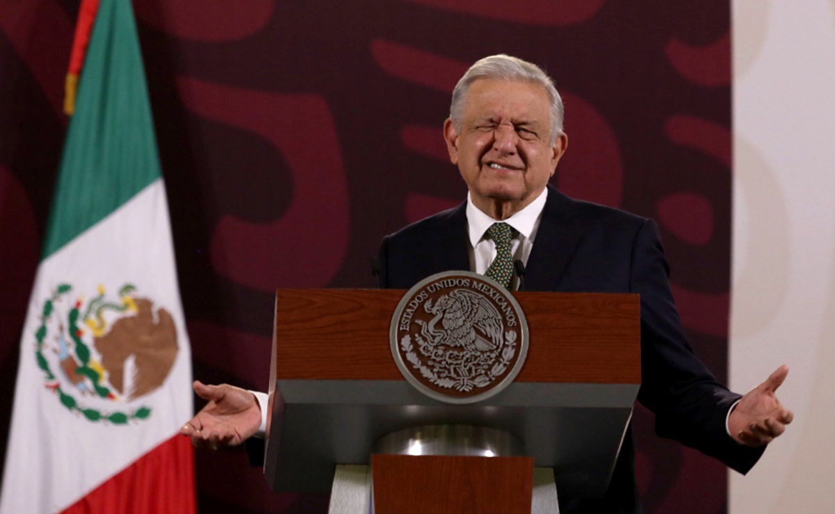 “Me cepillaron”: AMLO reacciona tras no ser nominados a los premios Esland 2024