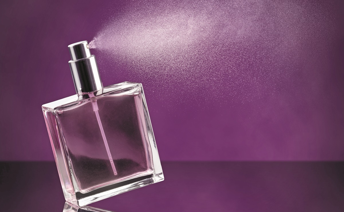 Oler rico, un golpe al bolsillo: Precios de perfumes se disparan como nunca en 21 años