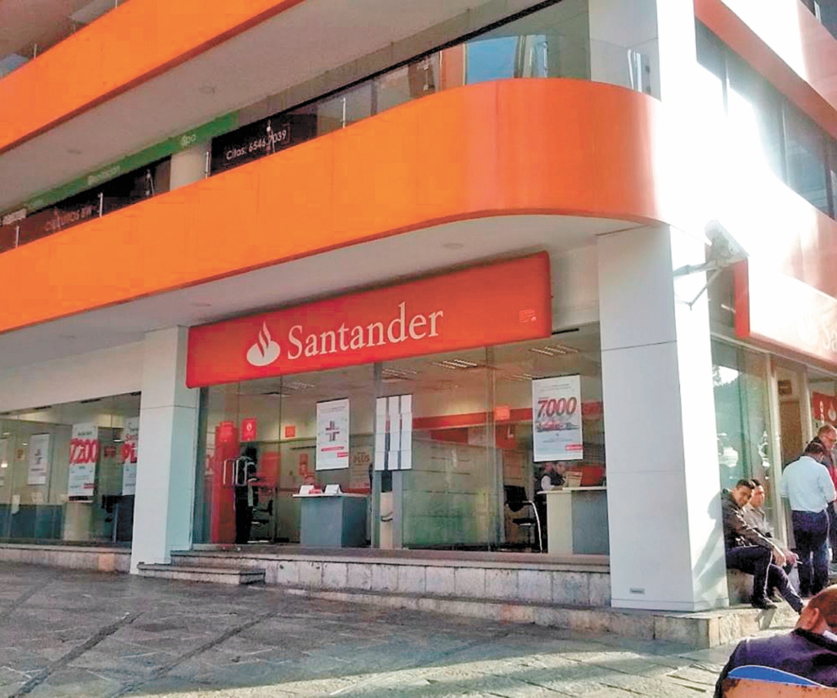 Piden indagar asaltos en Santander Tecamachalco