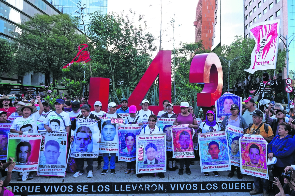 Caso Ayotzinapa: CIDH exige a México romper "el pacto de silencio" que impide resolver el paradero de los 43 normalistas
