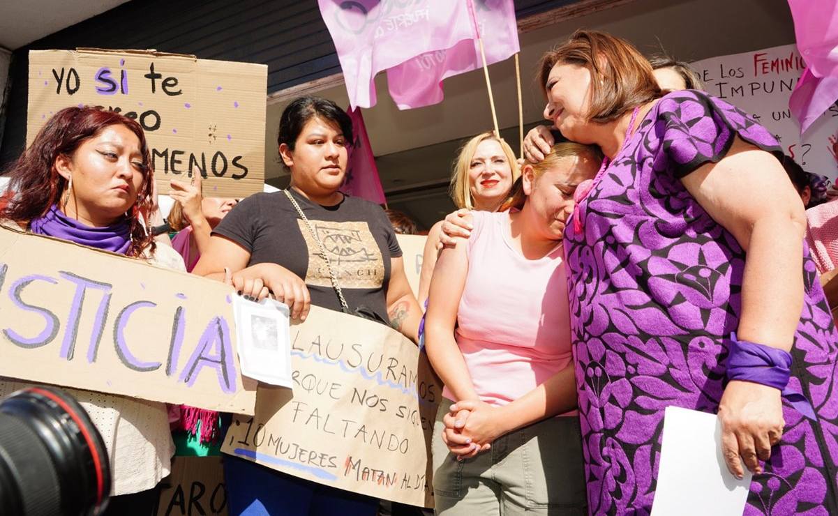 Xóchitl Gálvez "clausura" simbólicamente la Fiscalía de CDMX junto con mujeres víctimas de violencia 