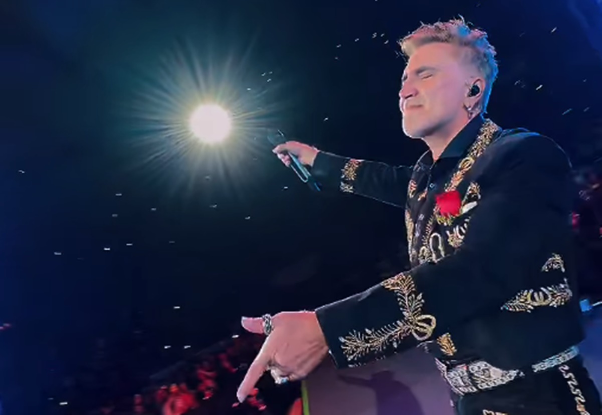 Alejandro Fernández recuerda con fiesta ranchera a su padre Vicente Fernández en la monumental Plaza de Toros México