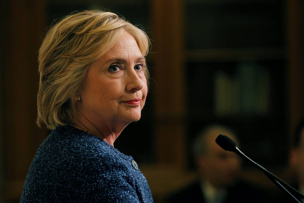 ¿Qué pasa si Clinton deja la contienda por problemas de salud?