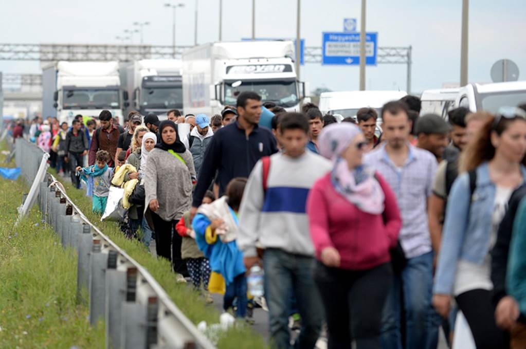 Austria confirma la llegada de 6 mil 500 refugiados