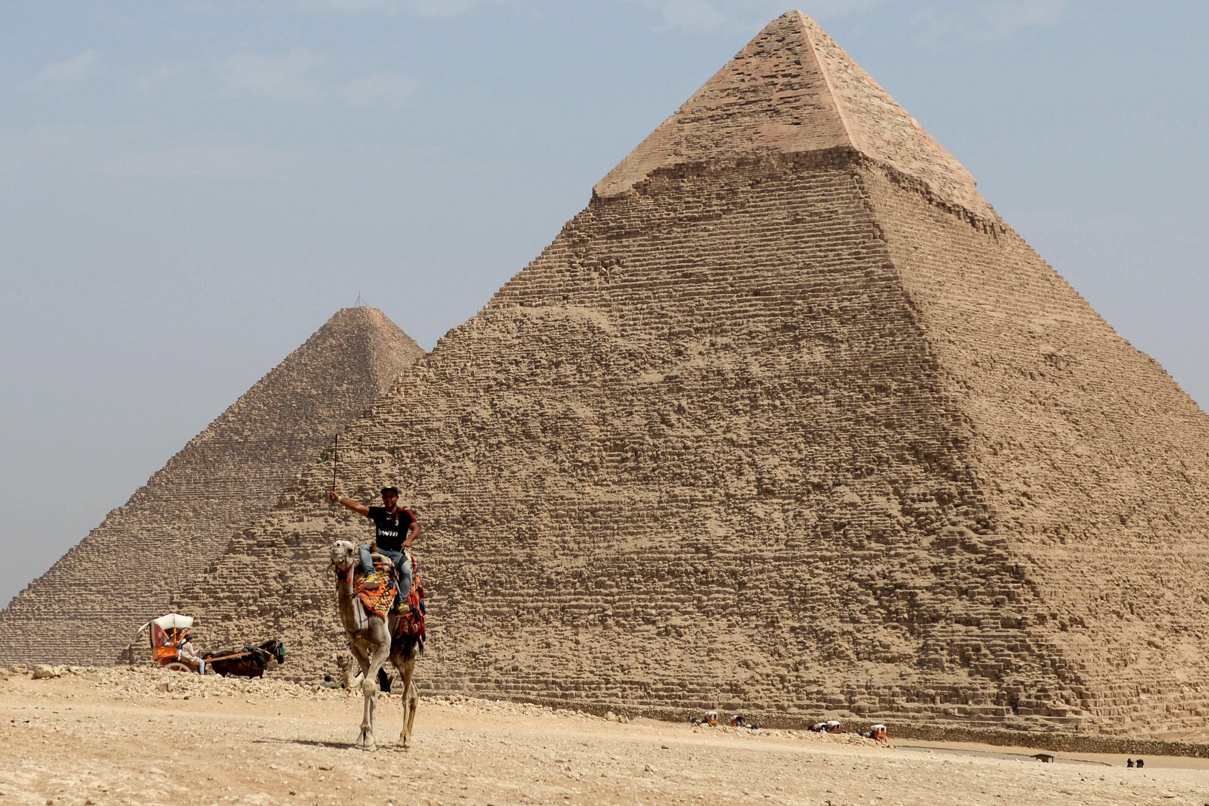 Polémica en torno al más reciente misterio de la pirámide de Keops
