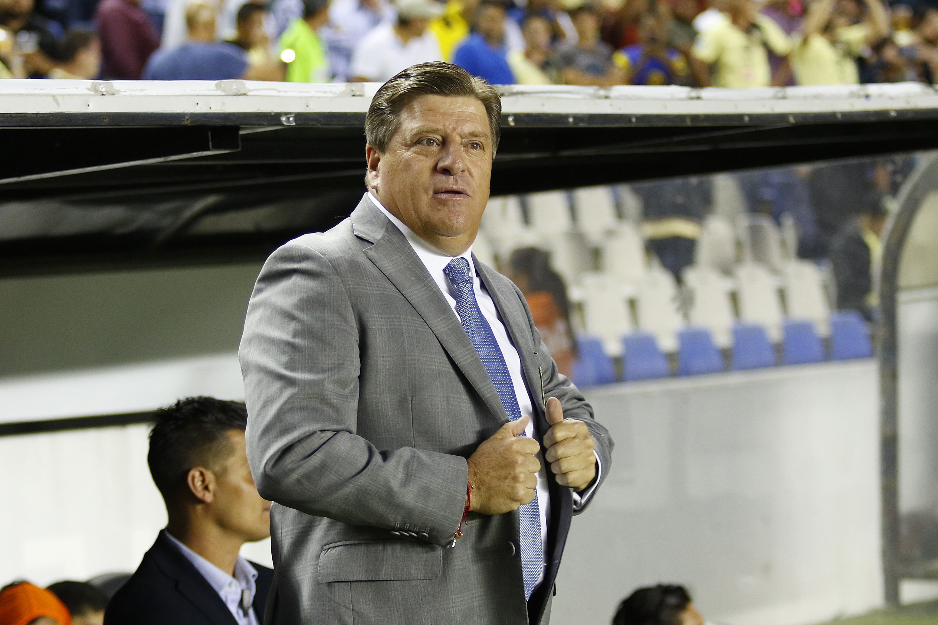 Insisten en el ‘Piojo’ Herrera para dirigir a la Selección de Chile
