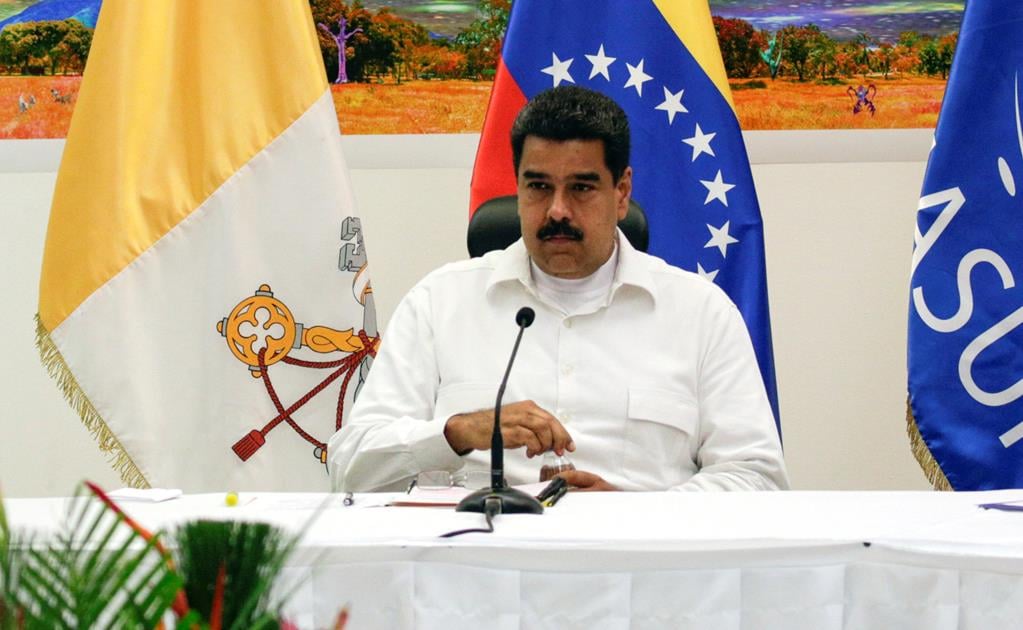 Funcionario de EU va a Venezuela para apoyar diálogo