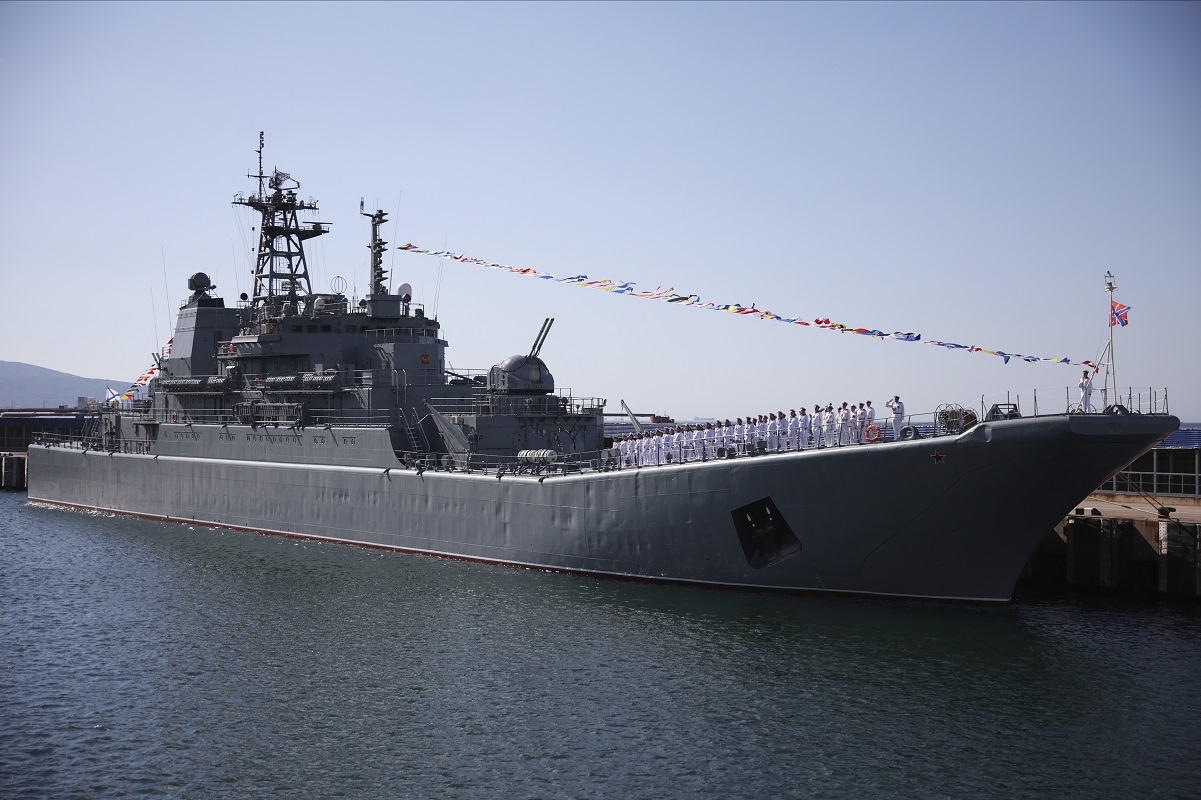 Drones ucranianos atacan una base naval rusa en el mar Negro
