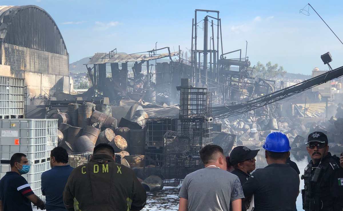 Así quedó la fábrica de químicos tras seis horas de incendio de Chicoloapan; reportan dos lesionados