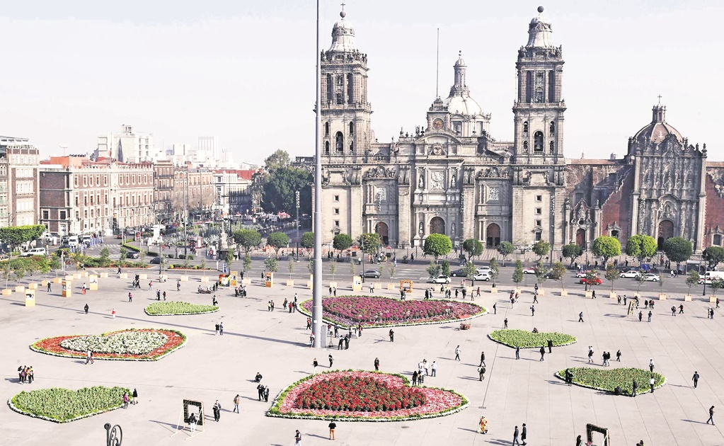 Hundimientos en el Zócalo, de hasta 10 metros, alertan