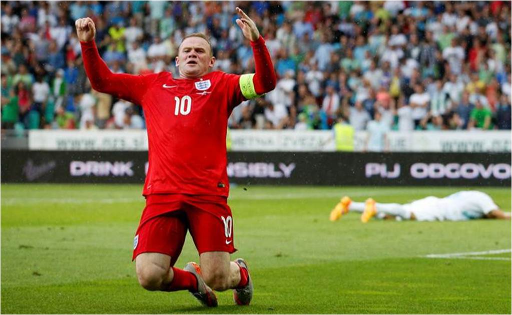 Inglaterra vence a Eslovenia con gol de Rooney