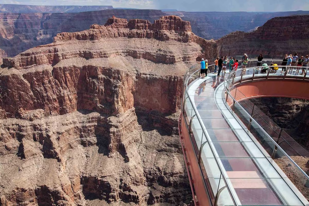 Muere un hombre en el Gran Cañón tras caer mil metros desde un mirador