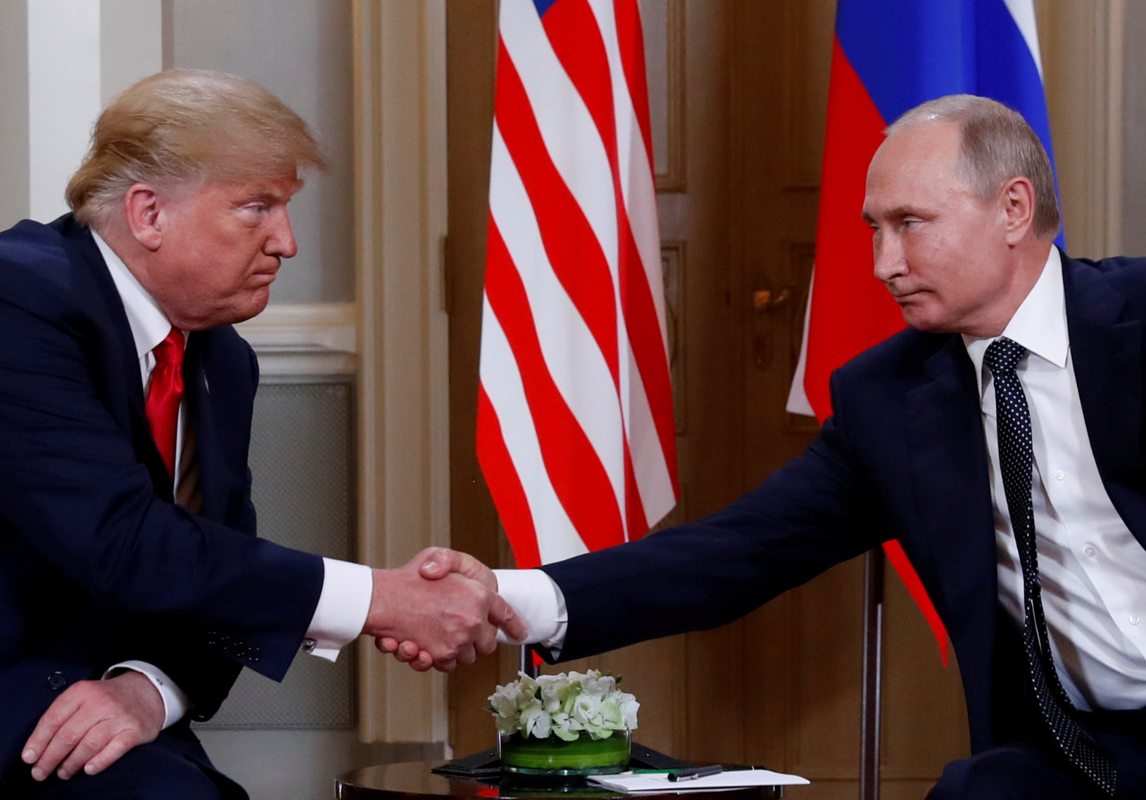 Trump dice que encuentro con Putin fue “un buen comienzo para todos”