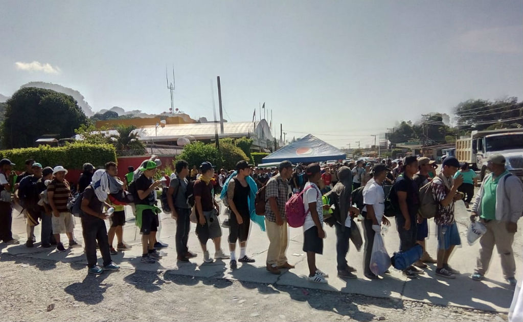 Avanza cuarta caravana hacia el municipio de Mapastepec, Chiapas