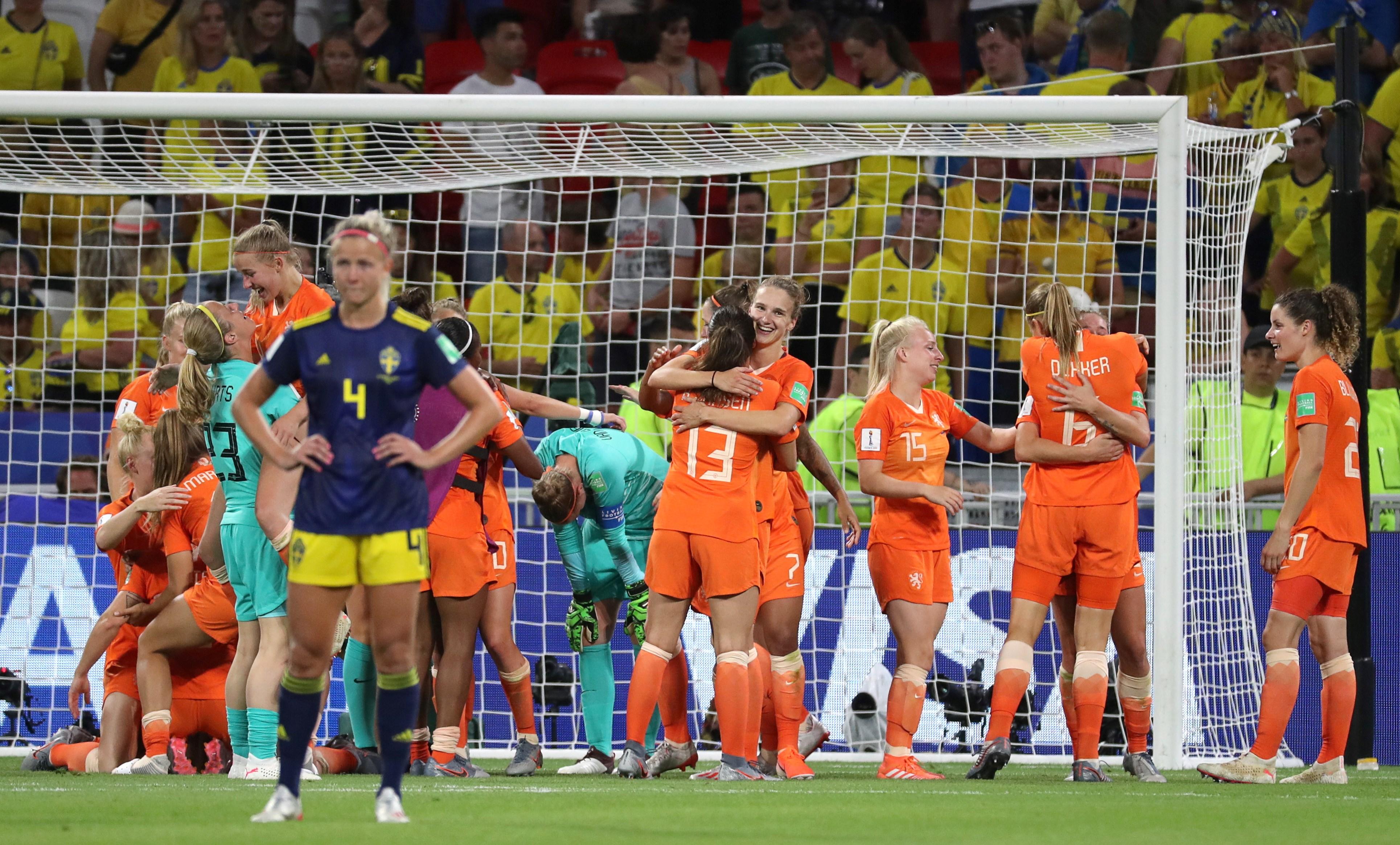 Holanda derrotó a Suecia y enfrentará a EU en la final del Mundial