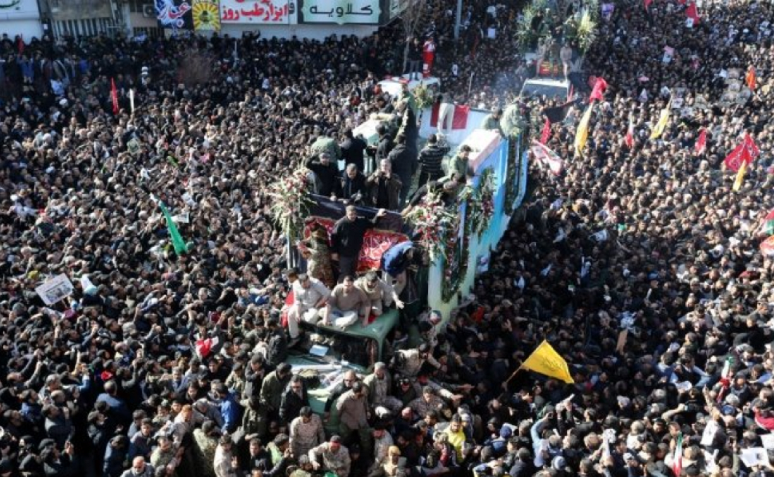 Por estampida en funeral de general Soleimani, mueren 35 personas 