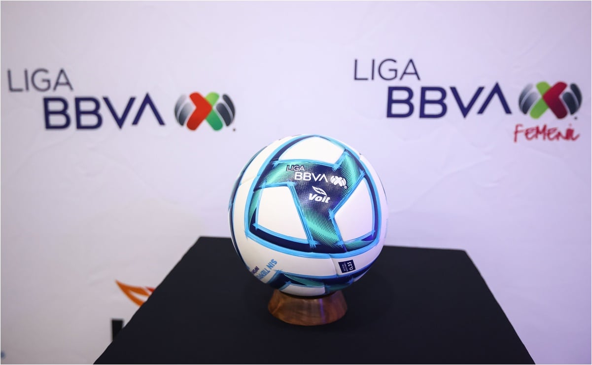 La Liga MX presentó el balón de la lucha contra el cáncer infantil