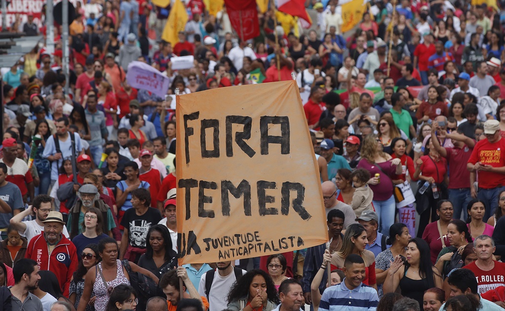 Miles protestan en Sao Paulo y Río contra Temer