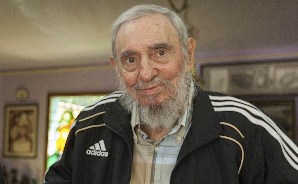 Serbia condecora a Fidel por "méritos excepcionales"