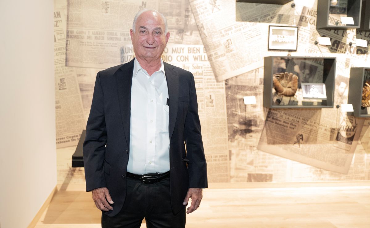 Pepe Maiz agradece a Alfredo Harp Helú y presenta su biografía