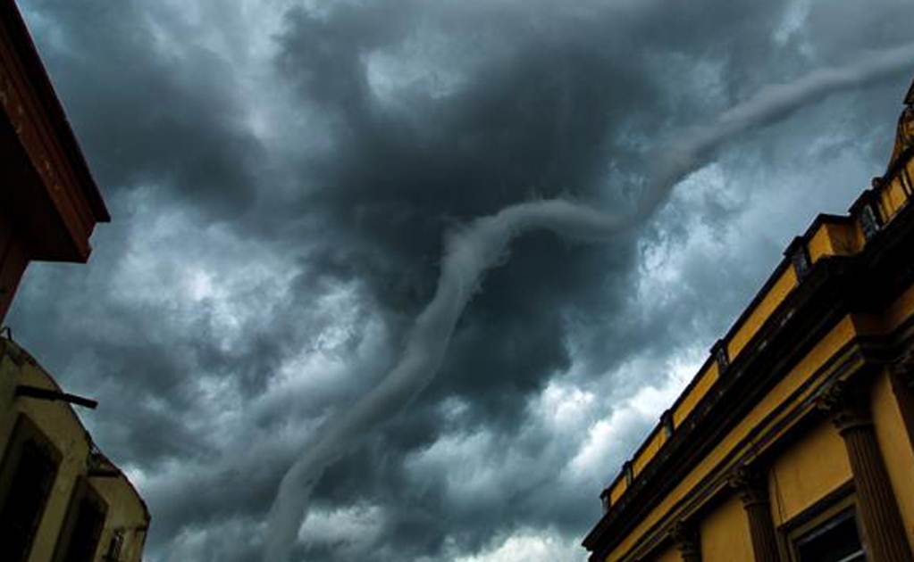 Entérate. Documentan tornados en México desde 1521