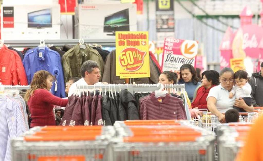 March consumer confidence posts biggest fall since Aug 2014