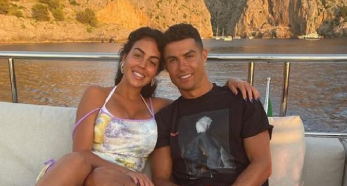 La Familia De Cristiano Ronaldo Y Georgina Rodríguez Su Principal Apoyo 4082