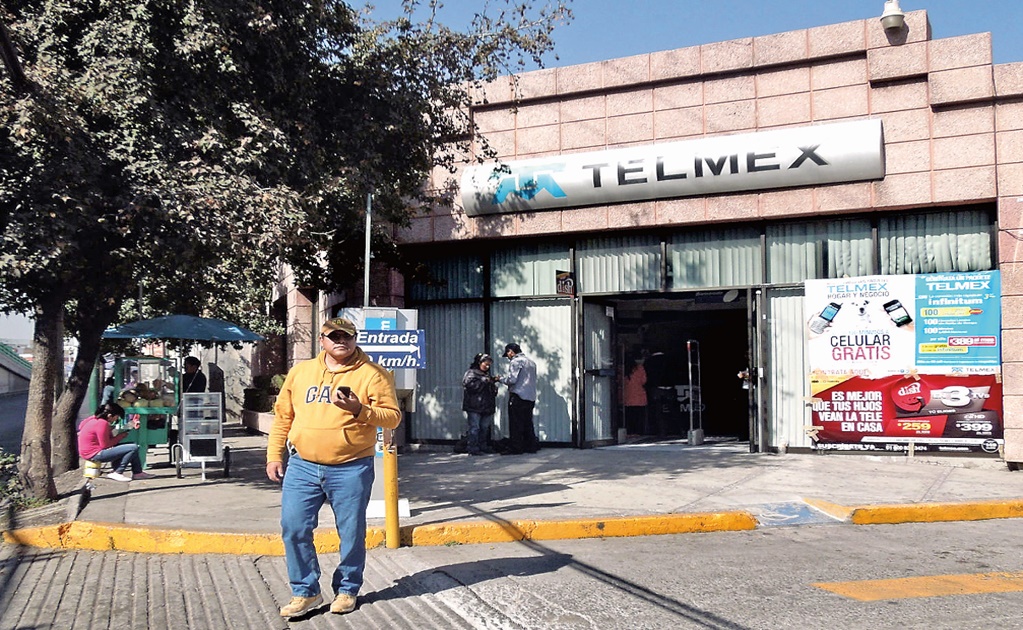 Telmex reporta corte de fibra óptica en Santa Fe