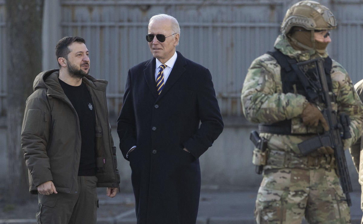 Joe Biden anuncia nuevas entregas de armas a Ucrania en una visita sorpresa a Kiev