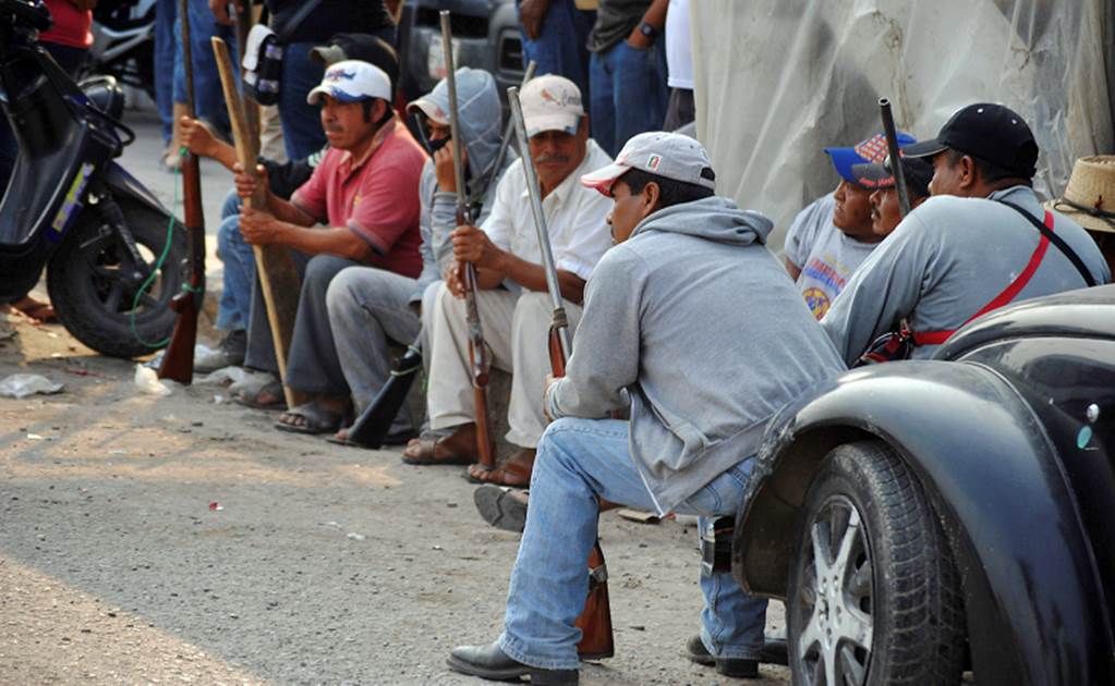Acuerdan retiro de civiles armados de Chilapa