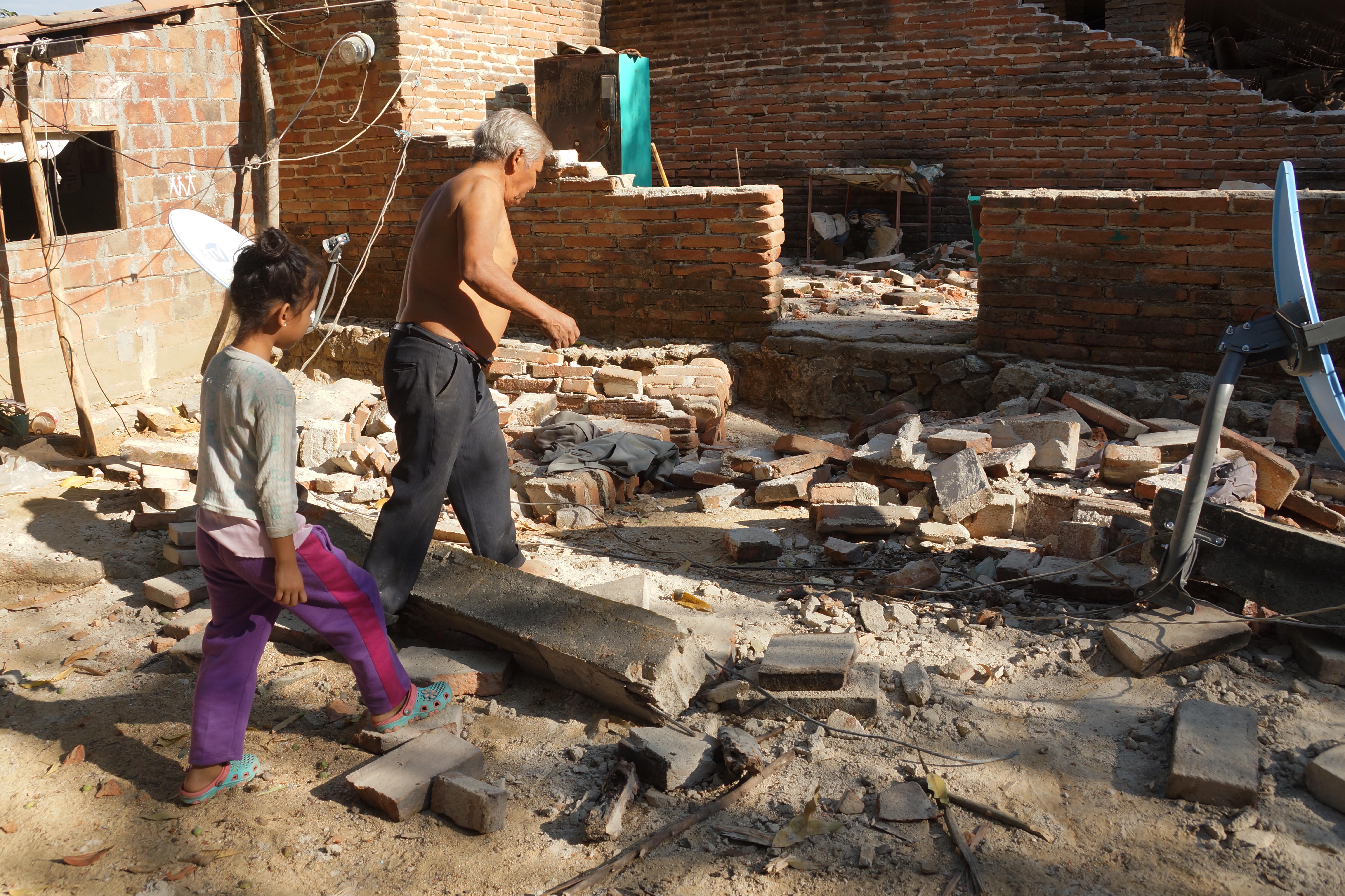 Sedatu anuncia apoyos por 4 mil 700 mdp para reconstrucción en Oaxaca