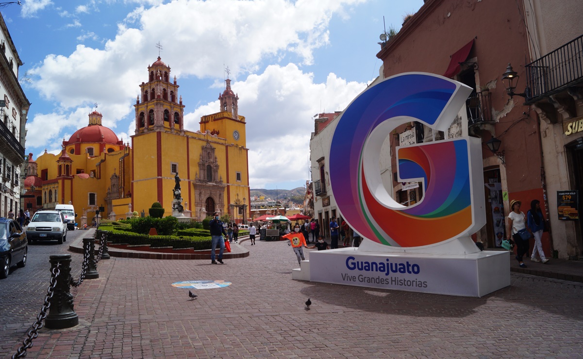 Piden no hacer reuniones en Guanajuato ante entrada de semáforo rojo
