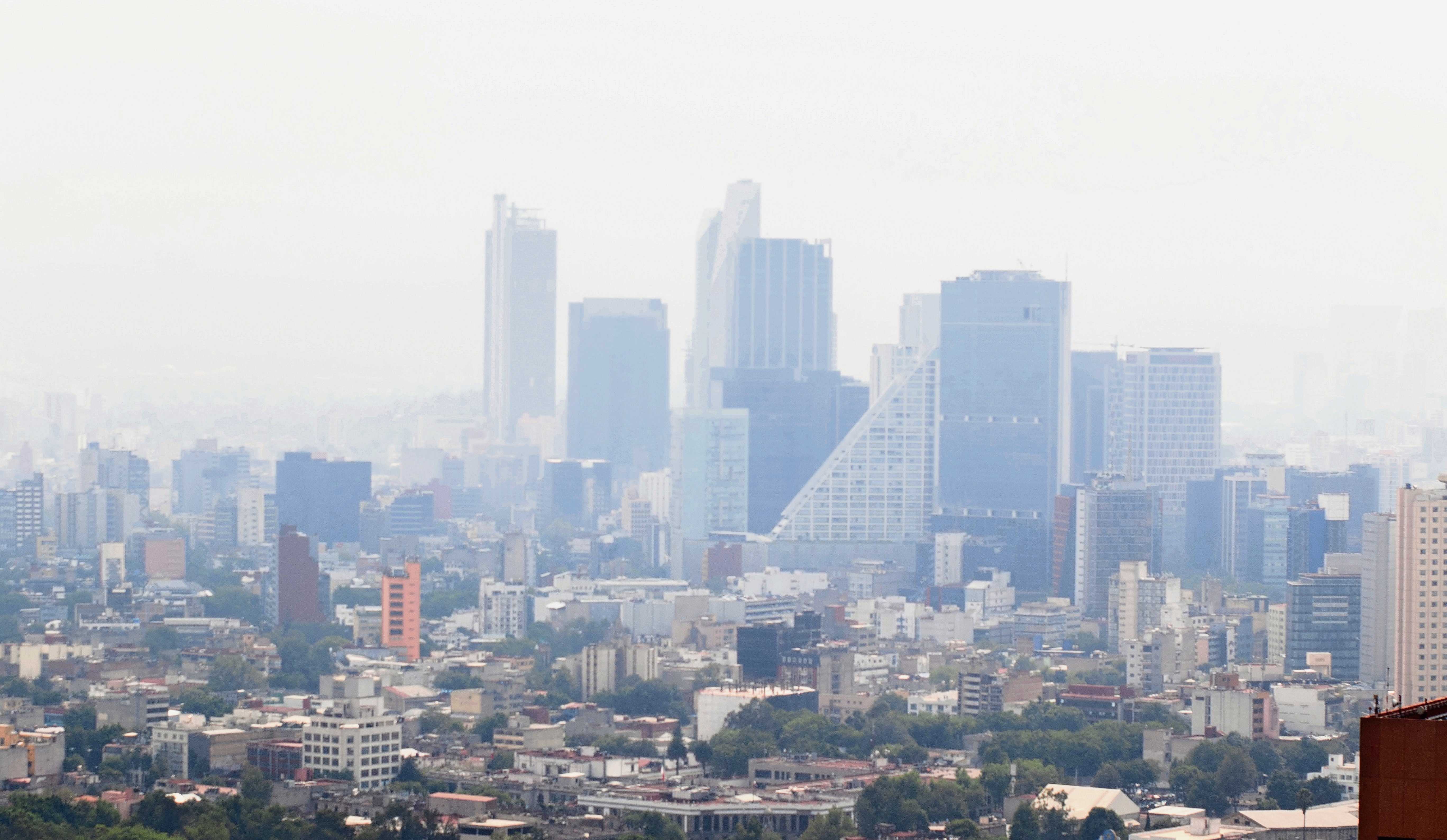 México emitió 683 millones de toneladas de gases de efecto invernadero en 2015