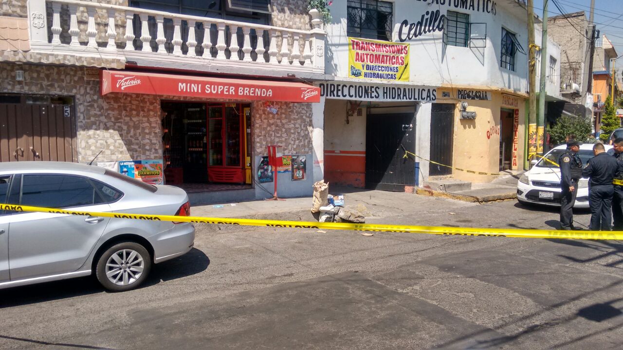 Balean en Iztapalapa a custodios del penal de Santa Martha