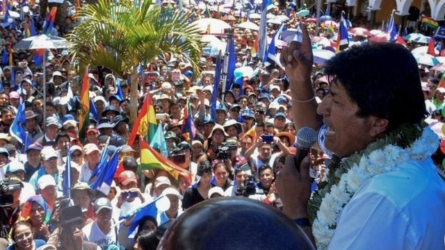 La Unión Europea se une a la OEA para pedir segunda vuelta en Bolivia