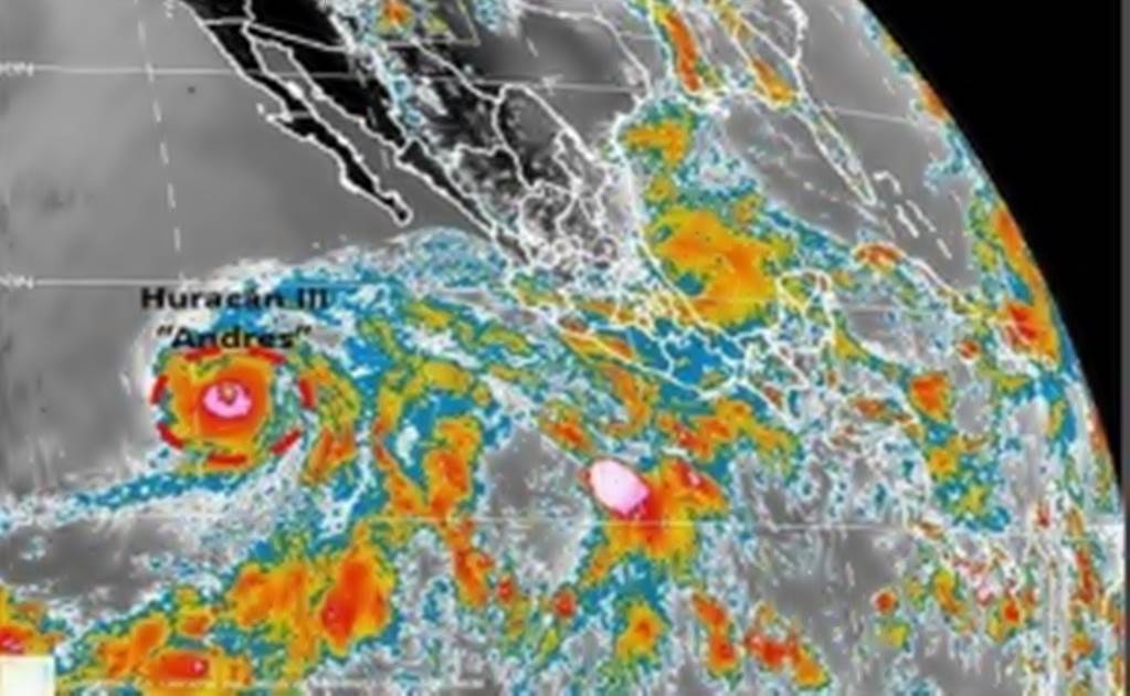 Hurricane Andrés reaches category 3
