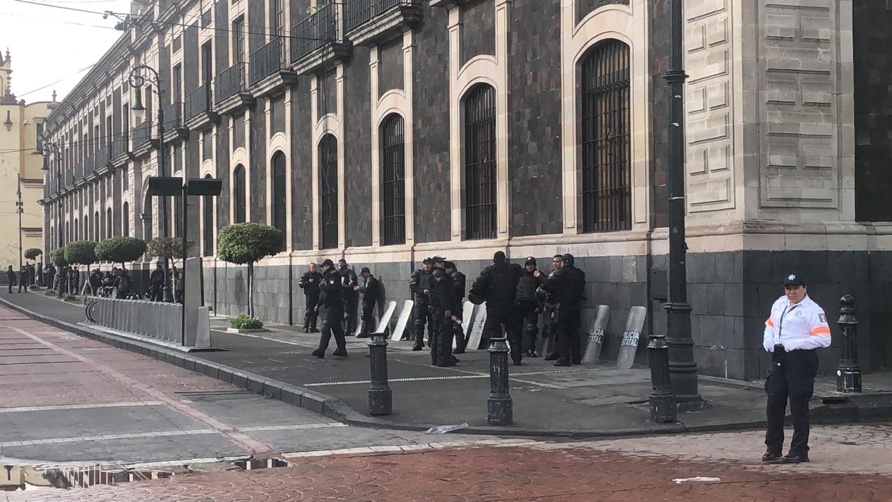 Despliegan antimotines en Toluca por marcha del 2 de Octubre