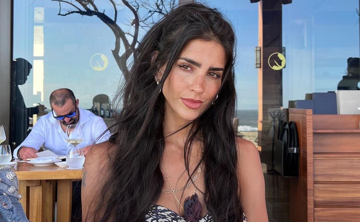 Bárbara de Regil celebra sus 36 con corset de piel y nuevo look