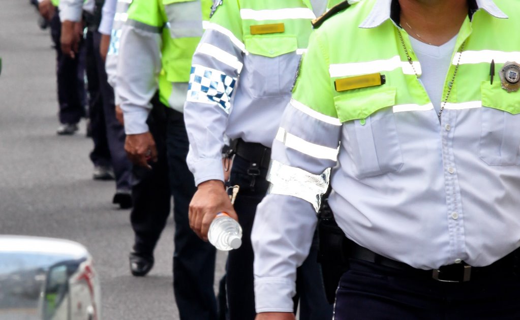 Despliegan a mil 500 policías para agilizar vialidades por desabasto en CDMX 