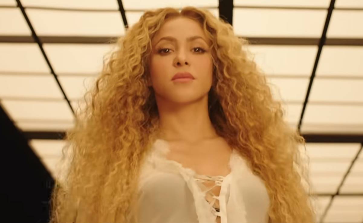 Shakira y la referencia al papá de Piqué en "El jefe", la nueva canción con Fuerza Regida