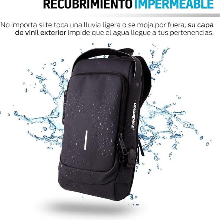 Interior con compartimentos de la mariconera Redlemon