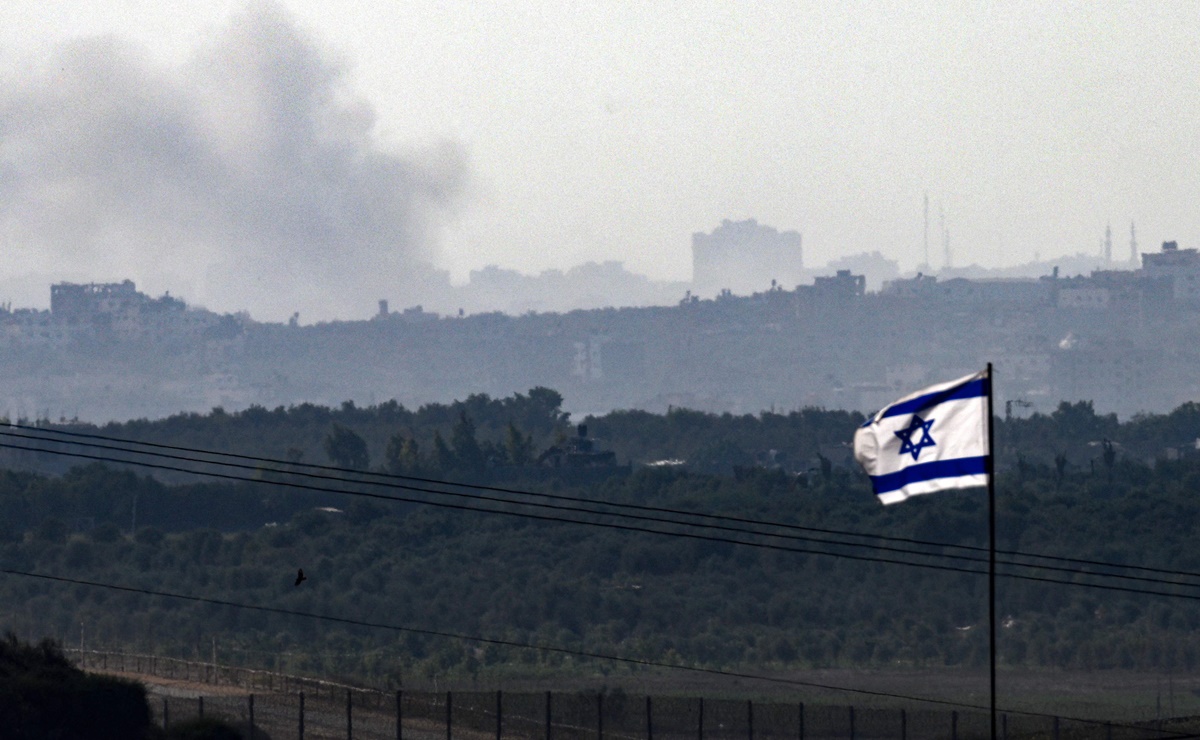 Hamás dispara cohetes contra Tel Aviv como “respuesta a las masacres sionistas”