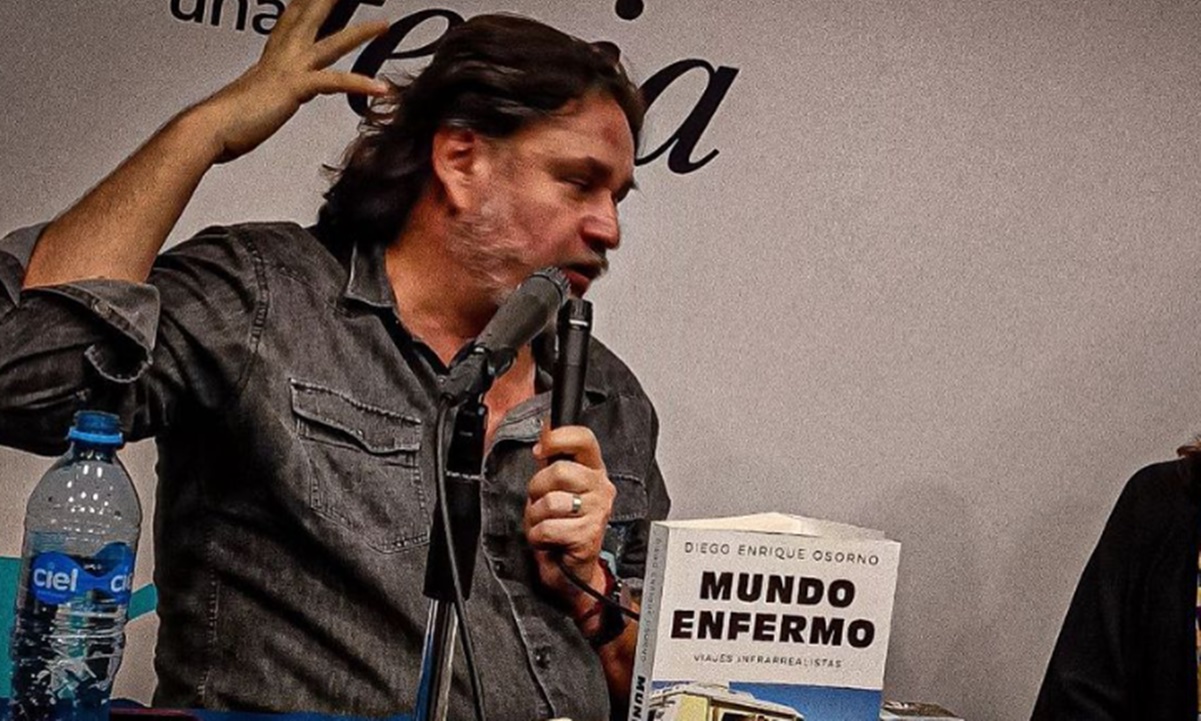 Diego Enrique Osorno gana el Premio Anagrama de Crónica